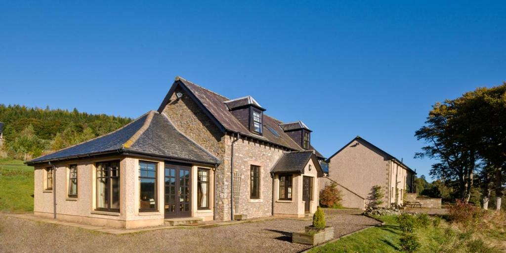 New Woll Estate Villa Ashkirk Exterior photo